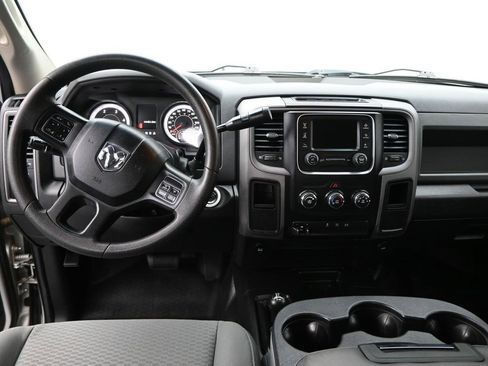 Used 2017 RAM 3500 Tradesman w/ Popular Equipment Group image 10