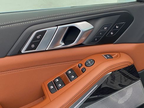 New 2026 BMW X5 M60i w/ Executive Package image 22