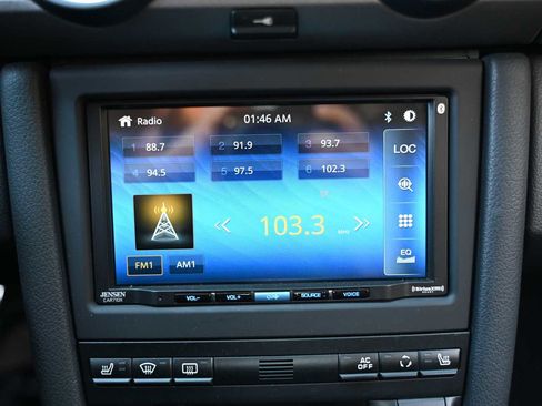 Used 2010 Porsche Boxster image 18