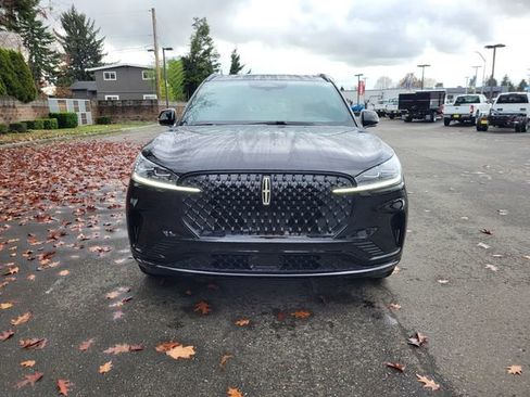 New 2026 Lincoln Aviator Reserve image 10