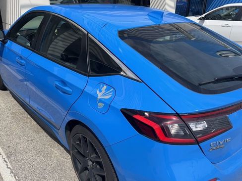 Used 2023 Honda Civic Sport Touring image 5