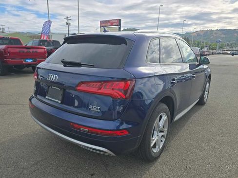 Used 2018 Audi Q5 2.0T Premium w/ Convenience Package AWD/4WD image 3