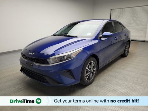 Used 2023 Kia Forte LXS image 1