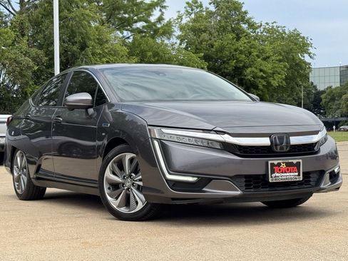 Used 2019 Honda Clarity Plug-In Hybrid image 2