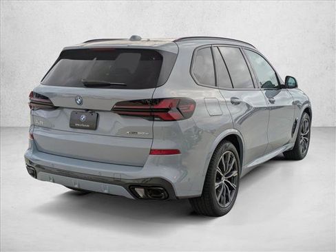New 2026 BMW X5 xDrive50e w/ M Sport Package image 2