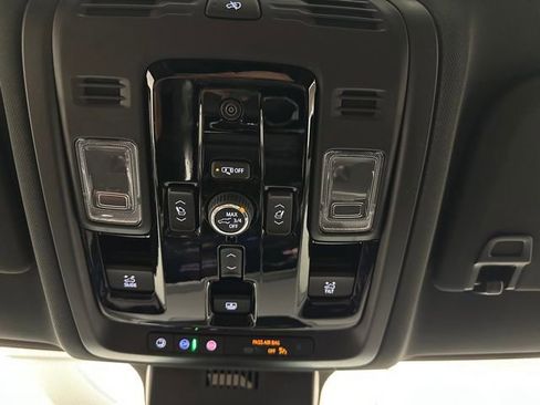 New 2026 Chevrolet Tahoe Premier image 19