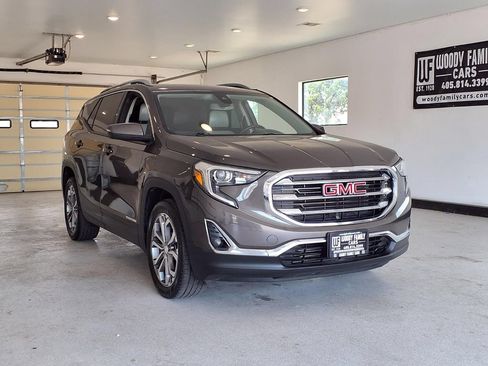 Used 2020 GMC Terrain SLT w/ Preferred Package AWD/4WD image 16