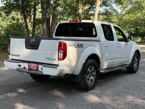Used 2012 Nissan Frontier PRO-4X AWD/4WD image 5
