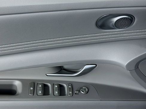 New 2026 Hyundai Elantra Sport image 18