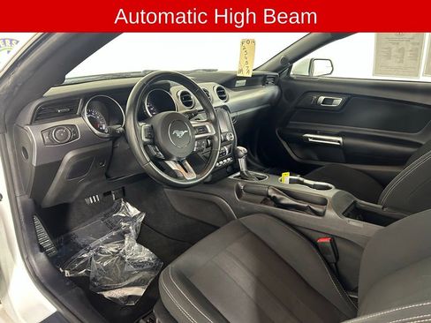 Used 2019 Ford Mustang GT w/ Equipment Group 301A image 9