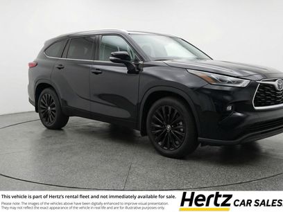 Used 2025 Toyota Highlander XSE