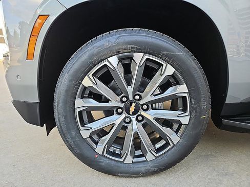 New 2026 Chevrolet Tahoe High Country w/ Sun And Tow Package AWD/4WD image 8