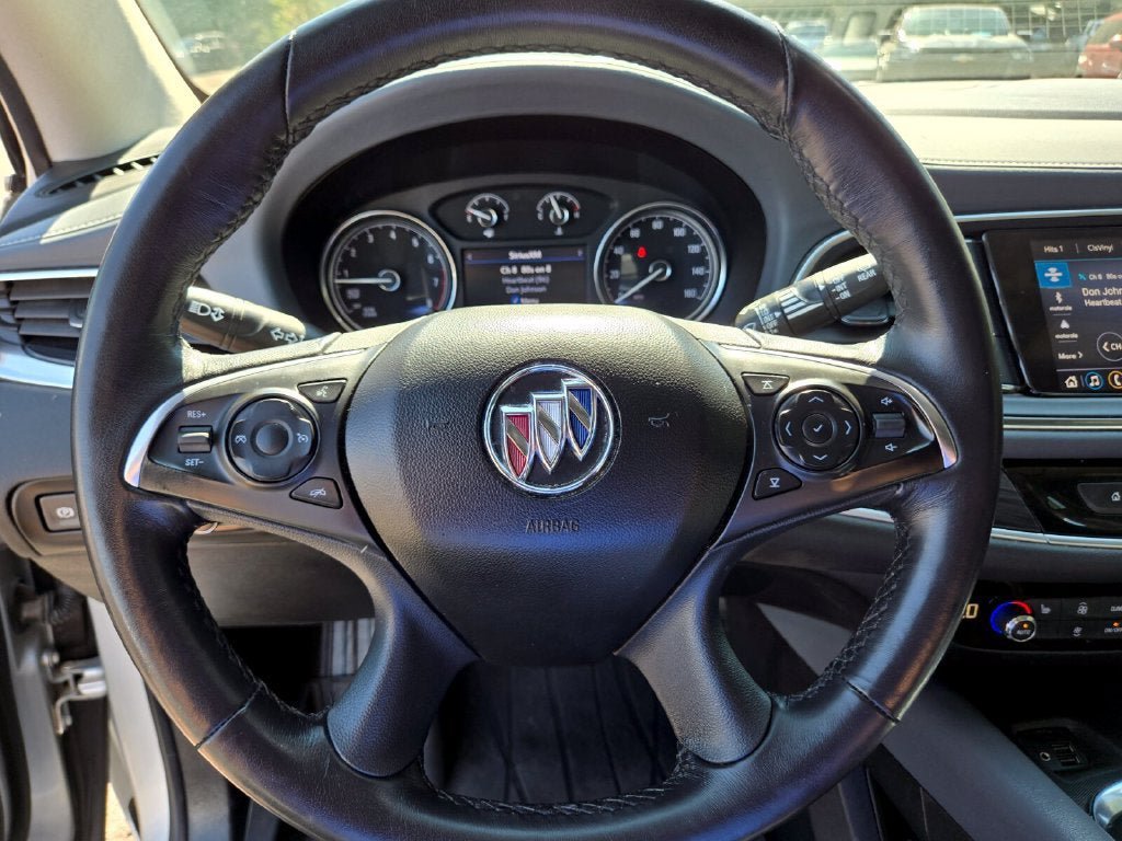 Used 2021 Buick Enclave Essence FWD image 28