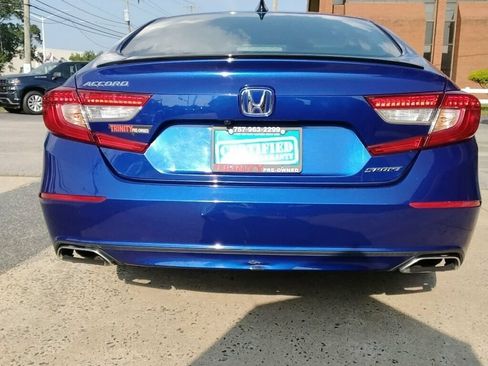 Used 2022 Honda Accord Sport image 3