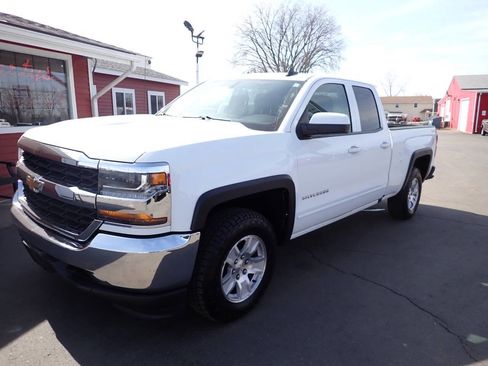 Used 2016 Chevrolet Silverado 1500 LT image 3