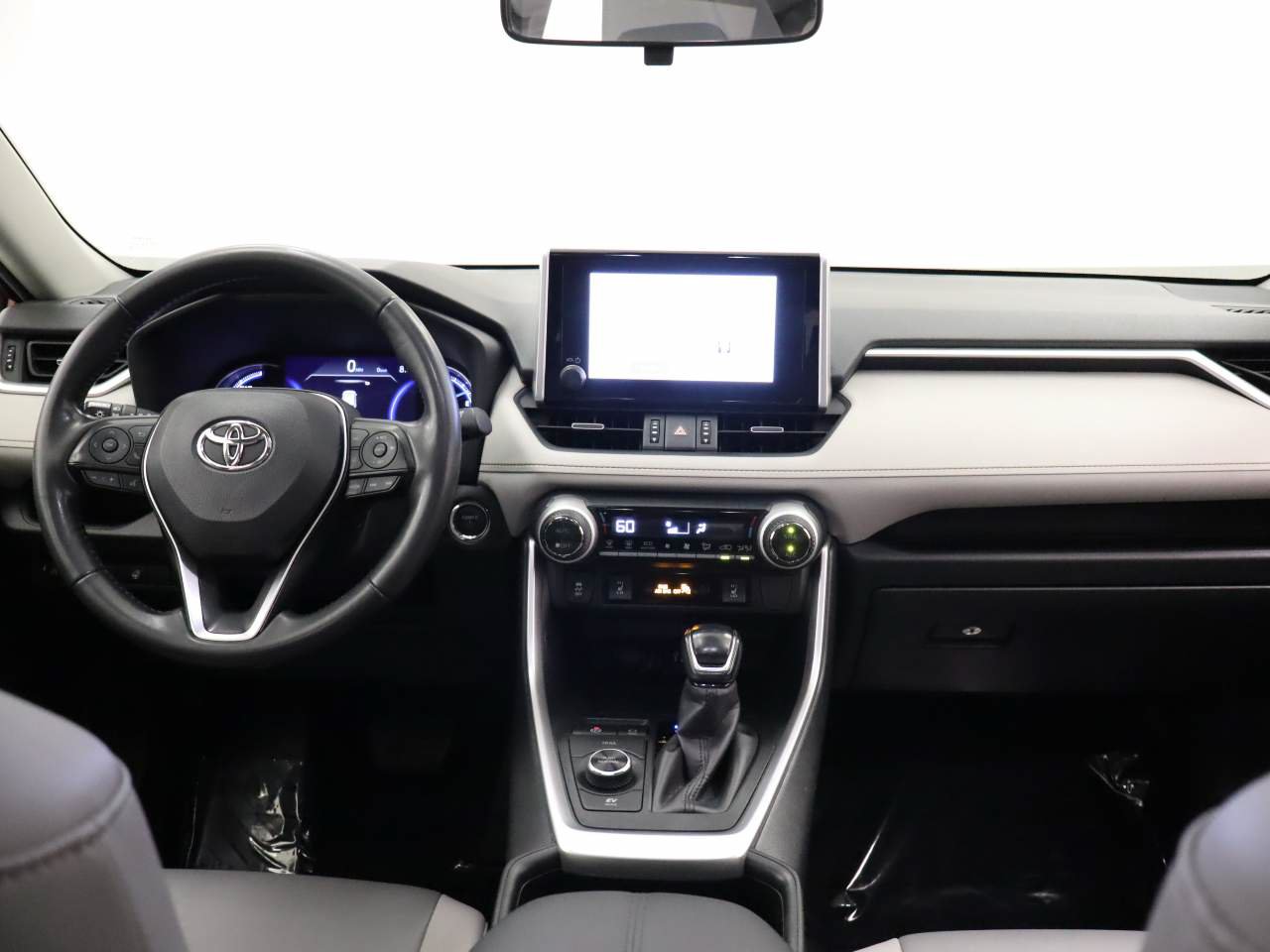 Used 2023 Toyota RAV4 XLE Premium AWD/4WD image 13