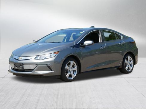 Used 2016 Chevrolet Volt LT w/ Comfort Package FWD image 3