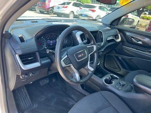 Used 2022 GMC Terrain SLE AWD/4WD image 18