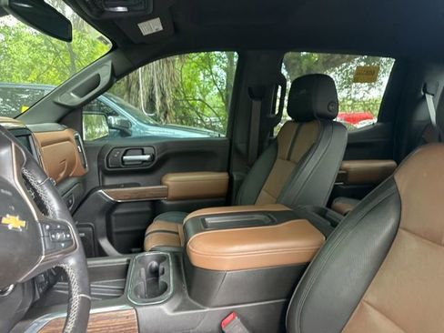 Used 2021 Chevrolet Silverado 1500 High Country RWD image 21