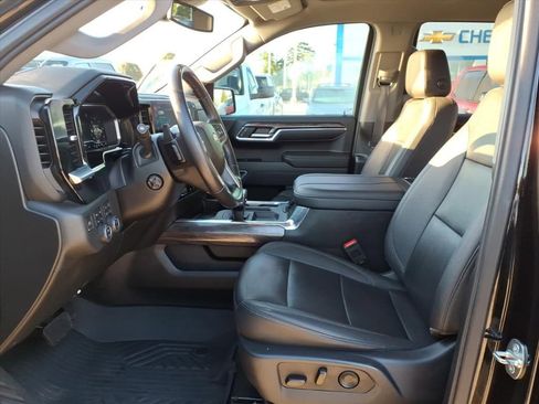 Certified 2023 Chevrolet Silverado 1500 LTZ AWD/4WD image 19