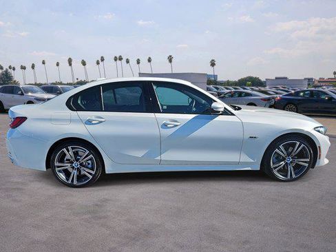 Certified 2023 BMW 330e 330e Sedan w/ Driving Assistance Package image 4
