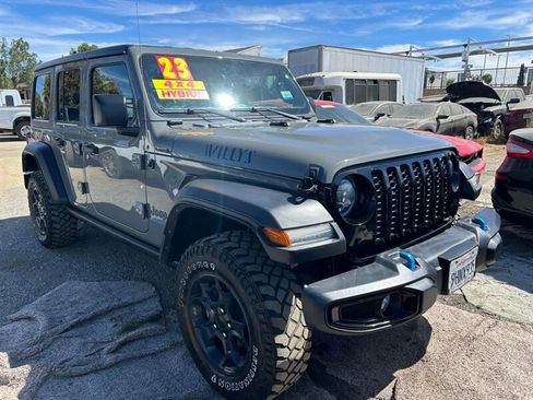 Used 2023 Jeep Wrangler Unlimited AWD/4WD image 2