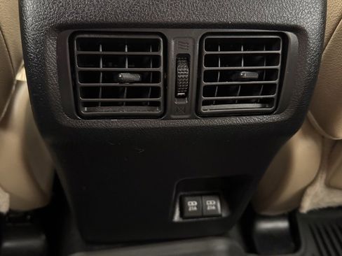 Used 2020 Toyota 4Runner Limited image 17