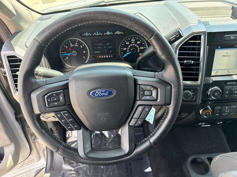 Used 2016 Ford F150 XLT w/ Equipment Group 302A Luxury AWD/4WD image 14