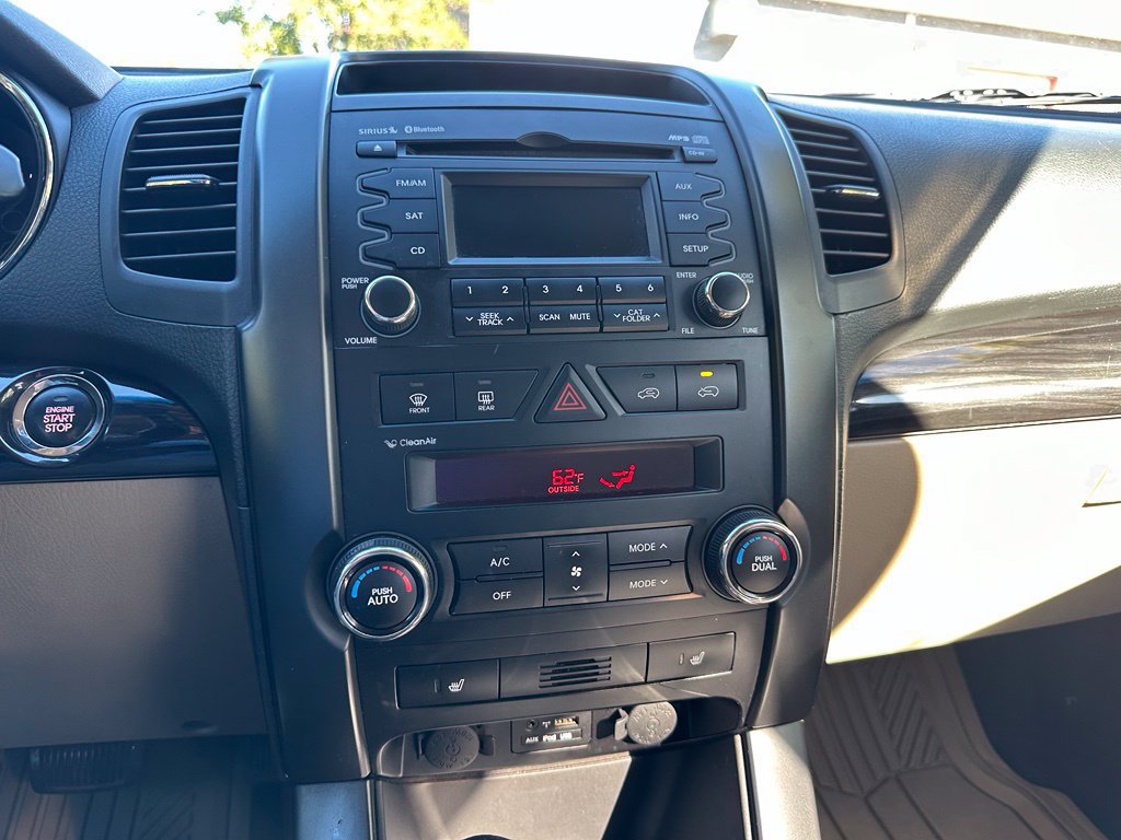Used 2011 Kia Sorento EX w/ Premium Pkg FWD image 18