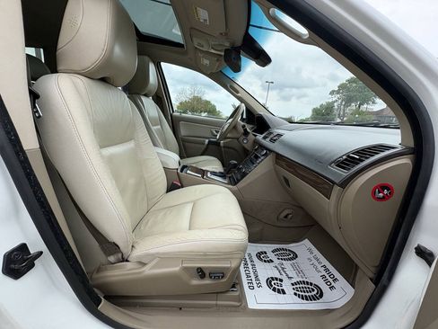 Used 2011 Volvo XC90 3.2 AWD/4WD image 25