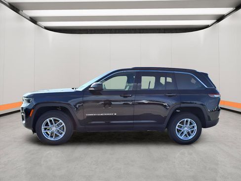 New 2025 Jeep Grand Cherokee Laredo X image 4