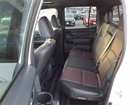 Used 2021 Honda Ridgeline Black Edition image 10