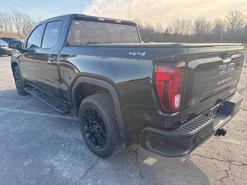 Used 2024 GMC Sierra 1500 Elevation w/ LPO, Elevation Black Package image 4