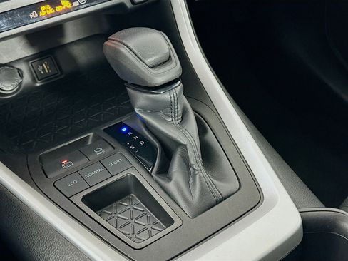 Used 2024 Toyota RAV4 XLE image 25