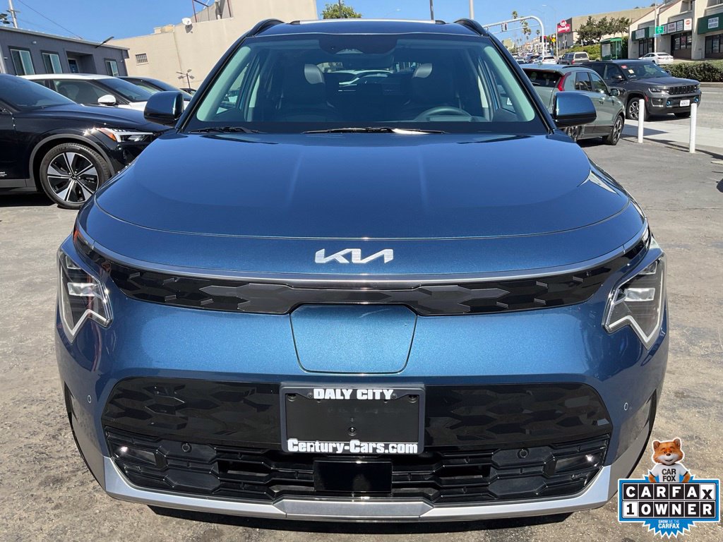 Used 2025 Kia Niro Wave FWD image 2