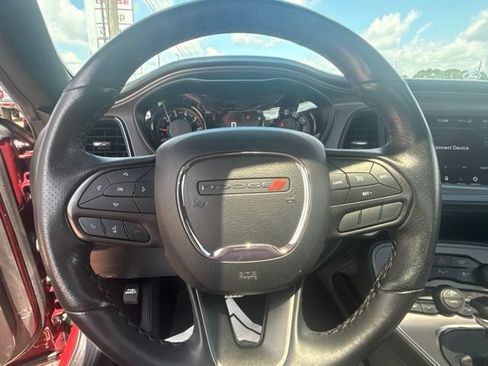 Used 2023 Dodge Challenger SXT w/ Plus Package RWD image 15