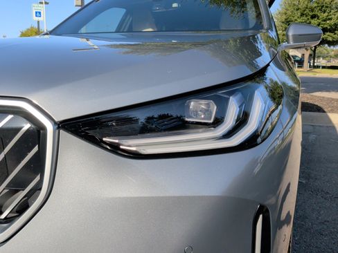 Used 2026 BMW X3 xDrive30i w/ Convenience Package AWD/4WD image 3