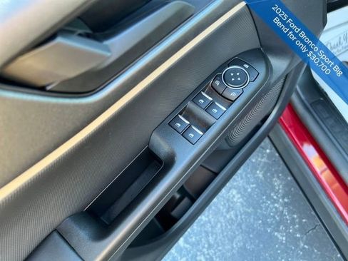 Used 2025 Ford Bronco Sport Big Bend w/ Convenience Package image 13