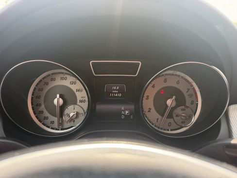 Used 2014 Mercedes-Benz CLA 250 image 31