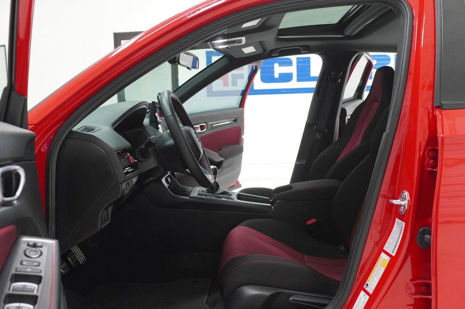 Used 2026 Honda Civic Si image 5