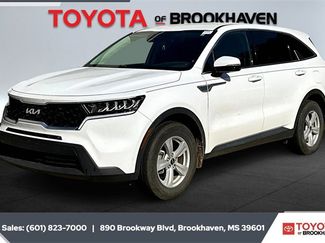 Used 2023 Kia Sorento LX image 1