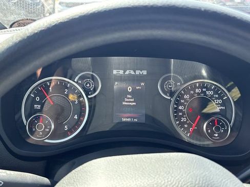 Used 2024 RAM 2500 Tradesman w/ Chrome Appearance Group AWD/4WD image 21