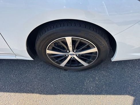 Used 2023 Subaru Impreza Premium image 33