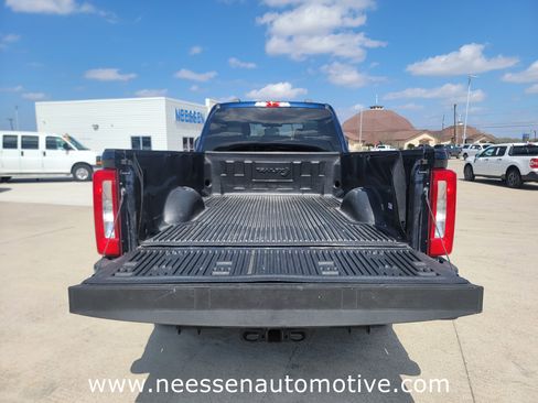 Used 2024 Ford F250 XLT image 32