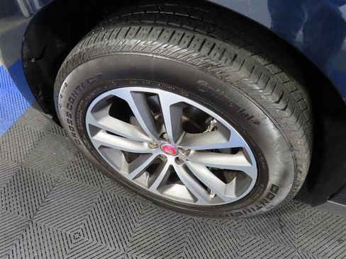 Used 2020 Jaguar F-PACE Premium image 6