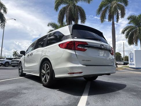 Used 2022 Honda Odyssey Touring image 18