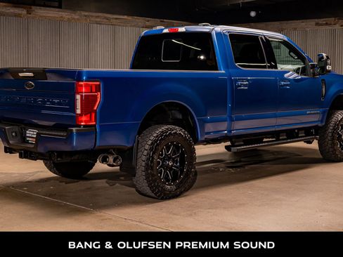 Used 2022 Ford F250 Lariat image 9