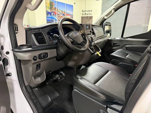 Used 2023 Ford Transit 350 XL RWD image 17