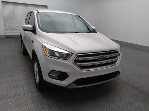 Used 2017 Ford Escape SE AWD/4WD image 14