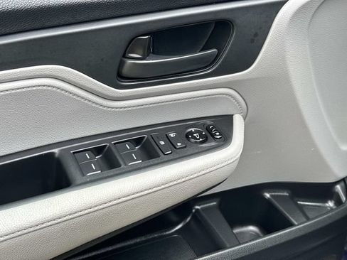 Used 2020 Honda Odyssey EX image 16